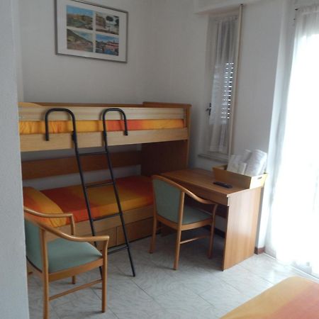 Hotel Milano Loano Esterno foto